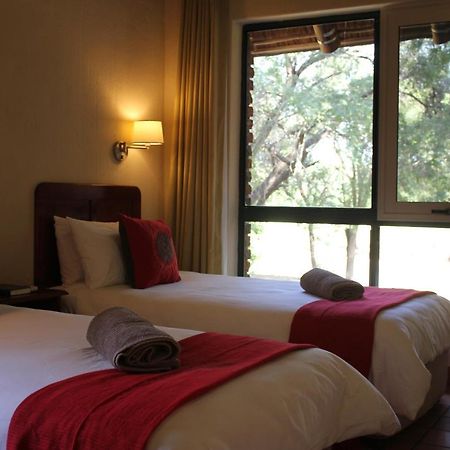 Ekuthuleni River Front Chalets Maruleng Extérieur photo