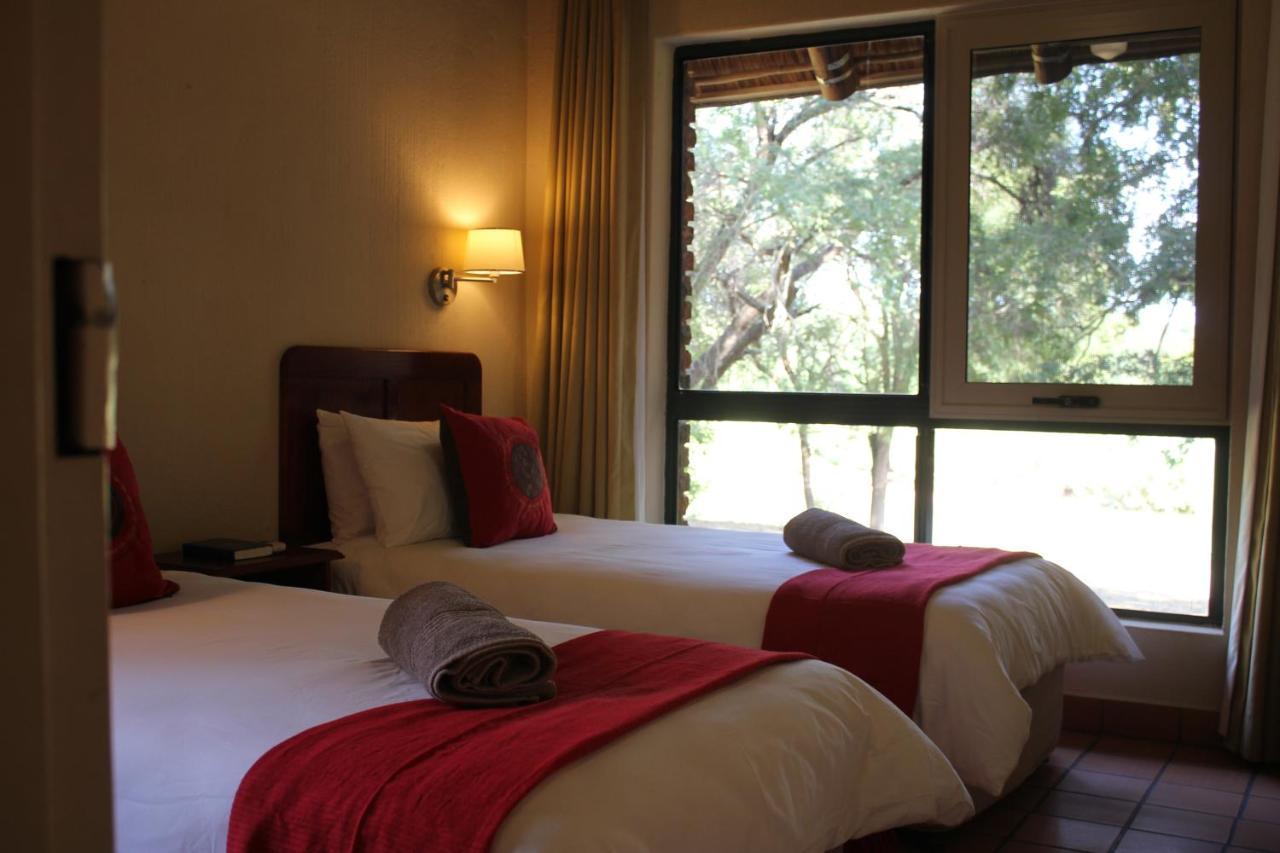 Ekuthuleni River Front Chalets Maruleng Extérieur photo